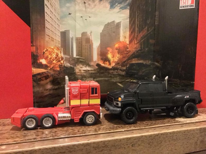 Out Of Box Studio Series Ironhide Images  (8 of 11)